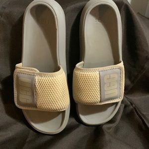 Ugg Sandals 8
